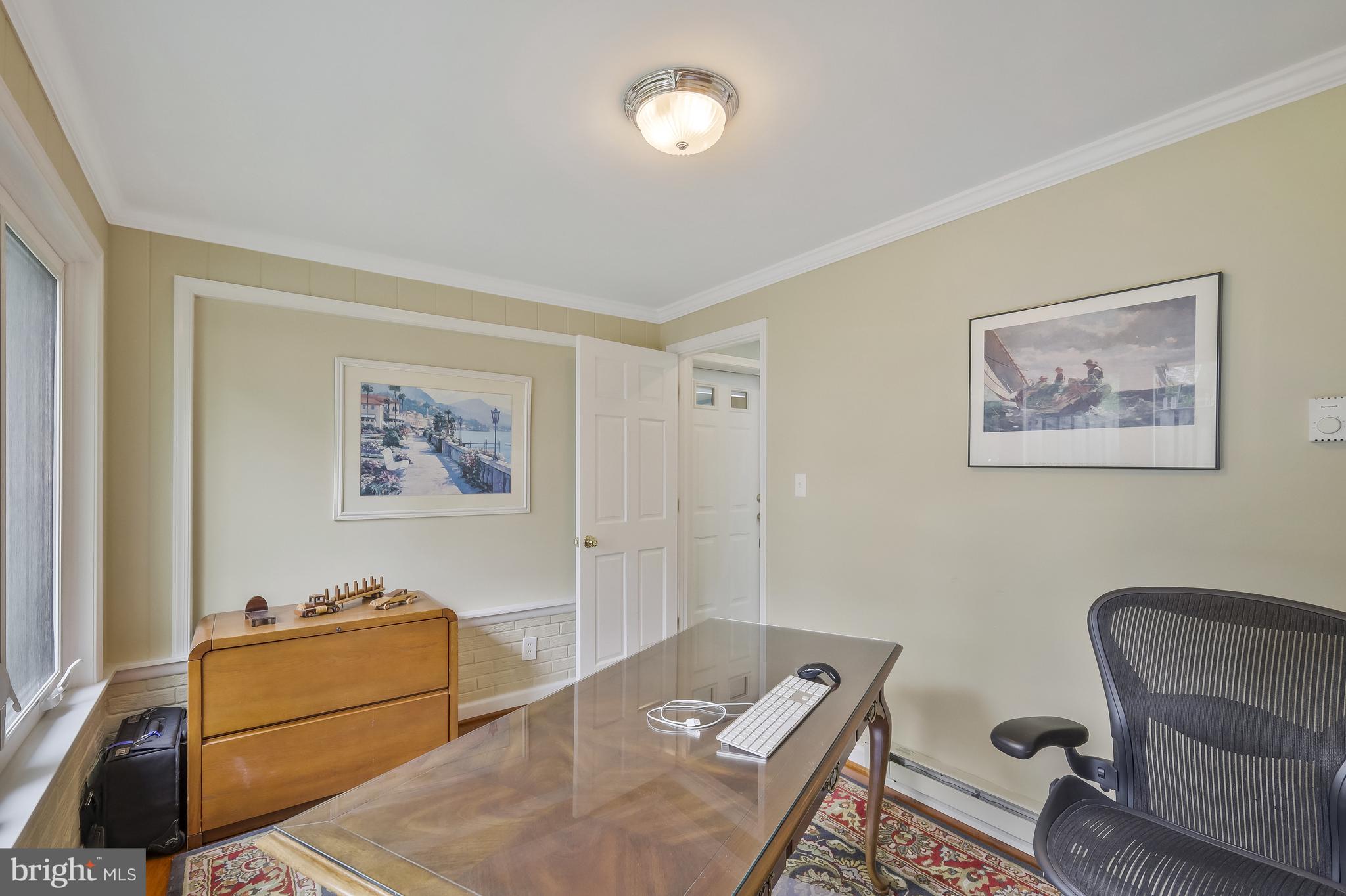 GOLF CLUB MANOR - Residential