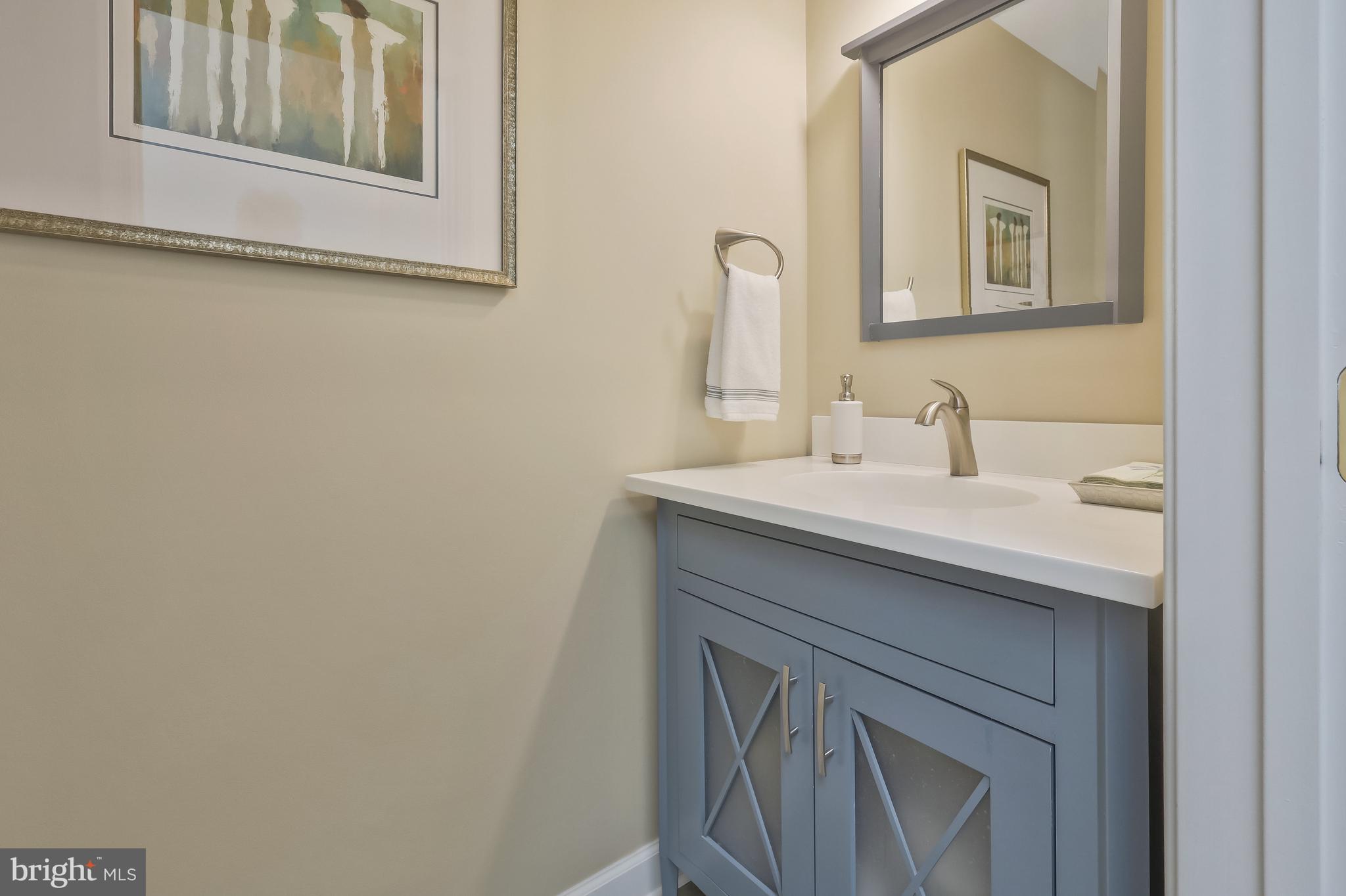 GOLF CLUB MANOR - Residential