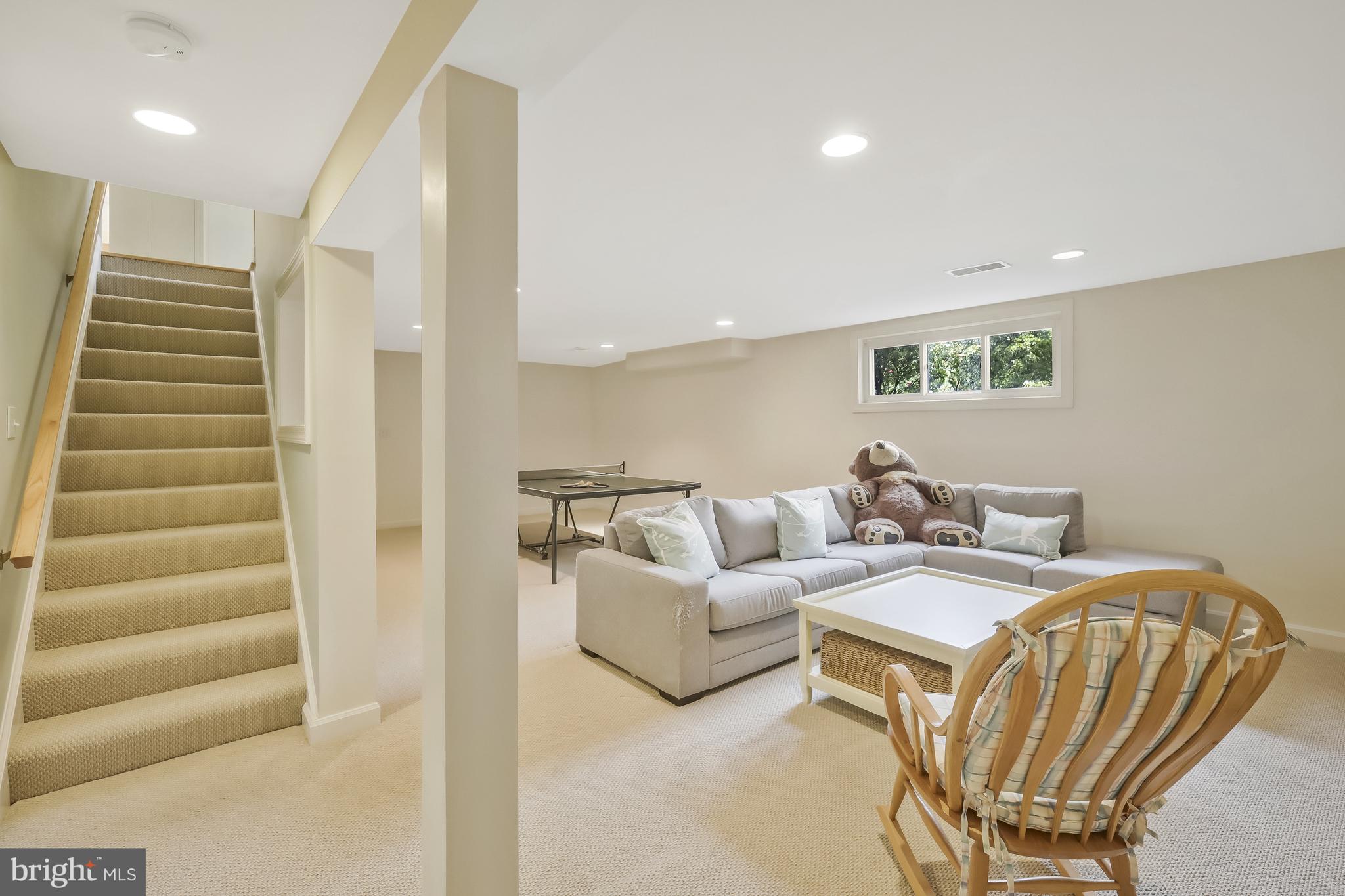 GOLF CLUB MANOR - Residential