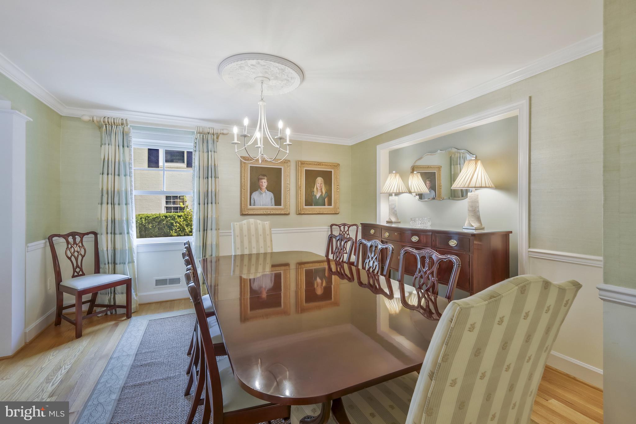 GOLF CLUB MANOR - Residential