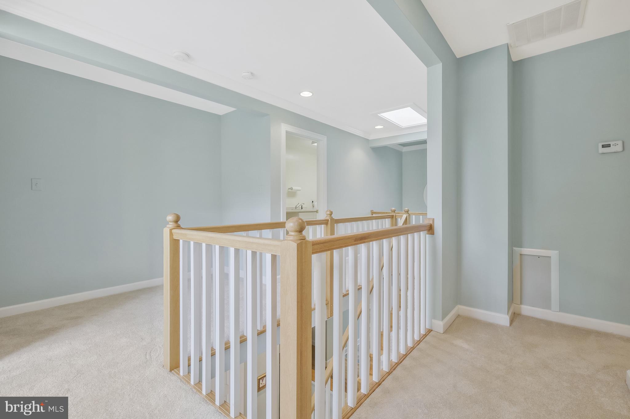 GOLF CLUB MANOR - Residential