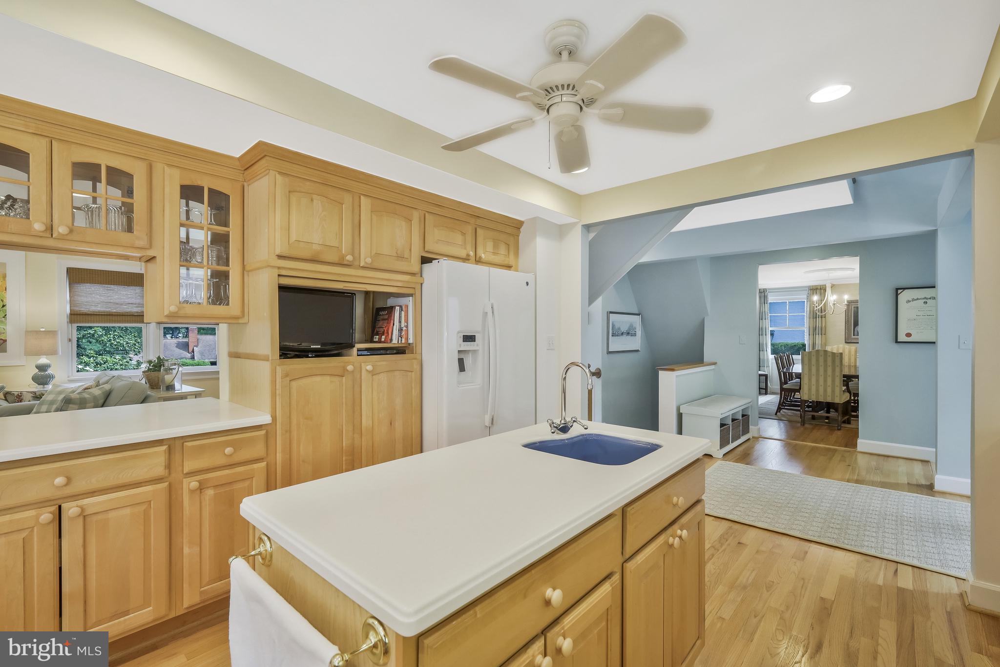 GOLF CLUB MANOR - Residential