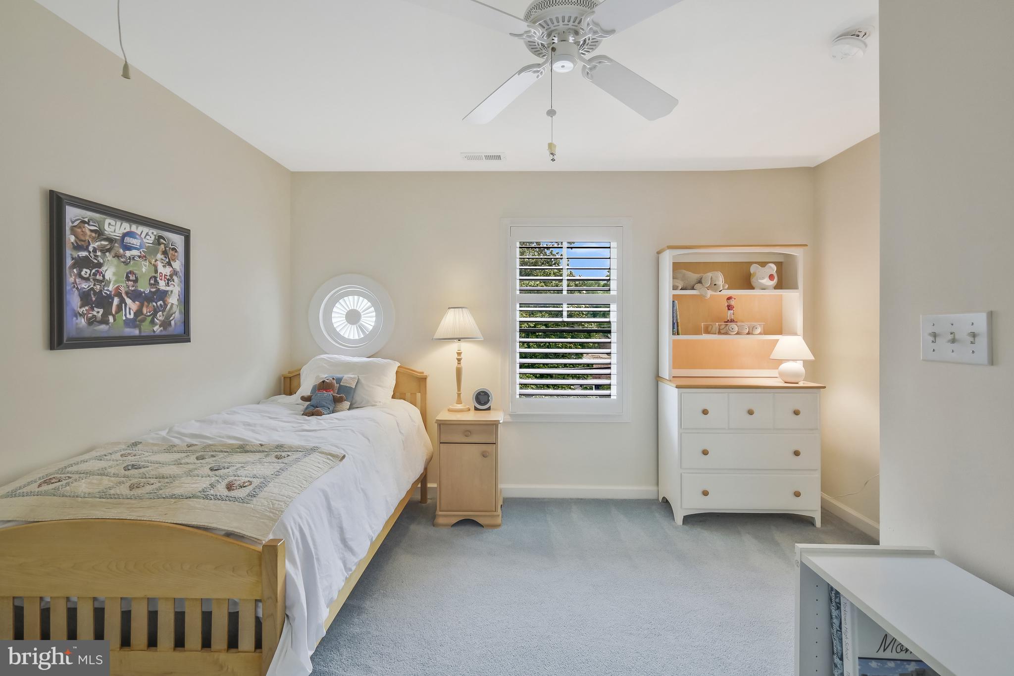 GOLF CLUB MANOR - Residential