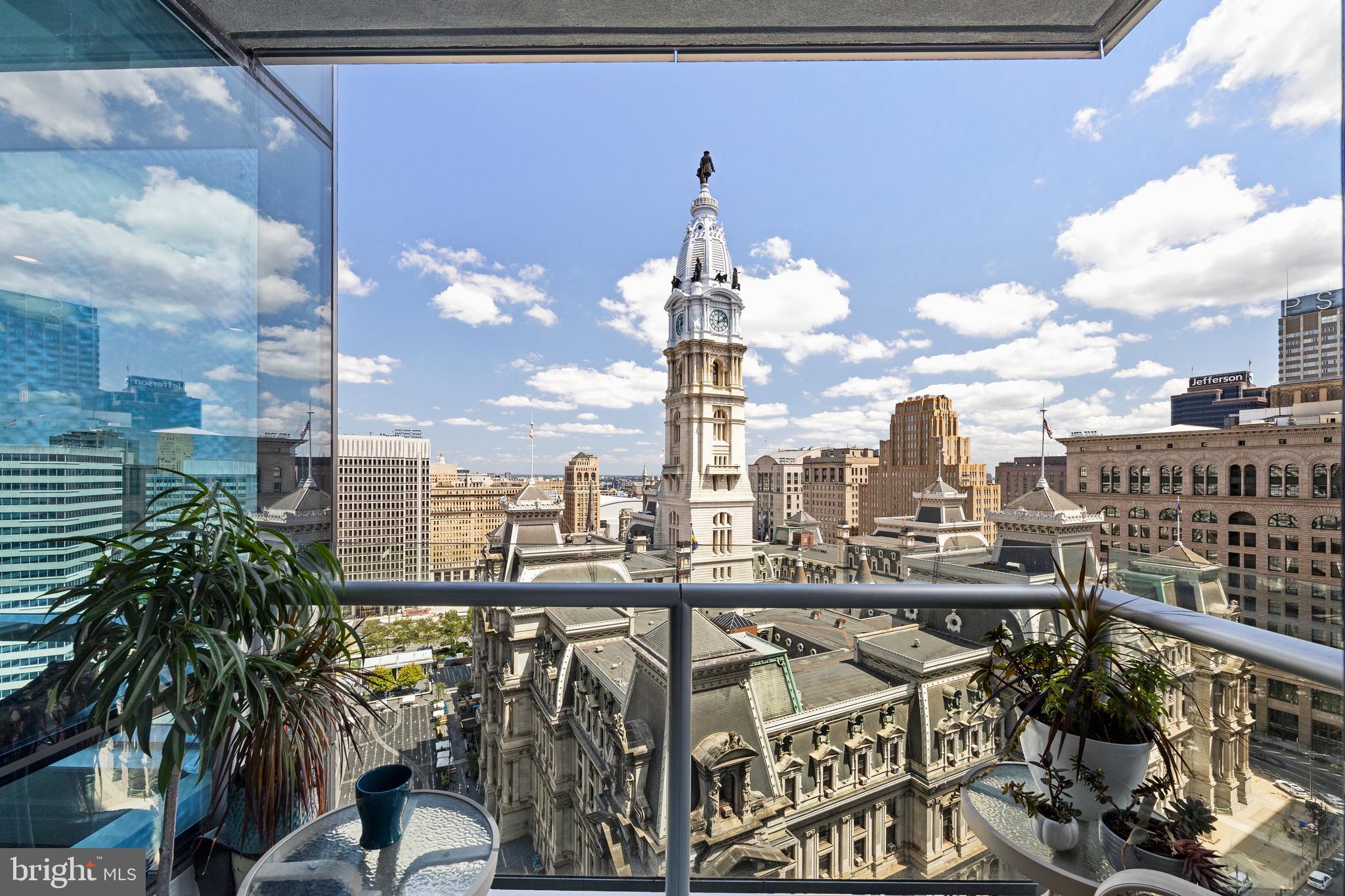 RITTENHOUSE SQUARE - Residential