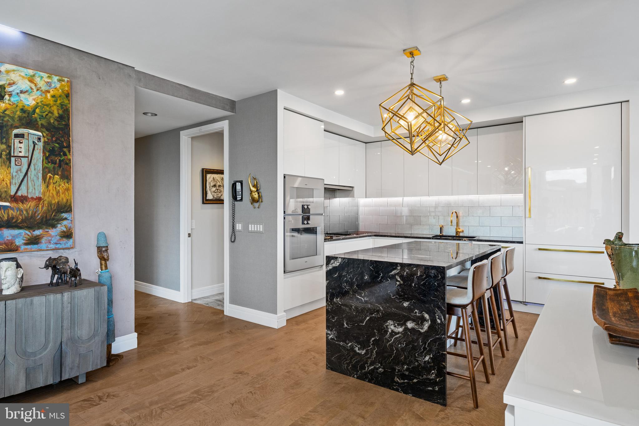 RITTENHOUSE SQUARE - Residential