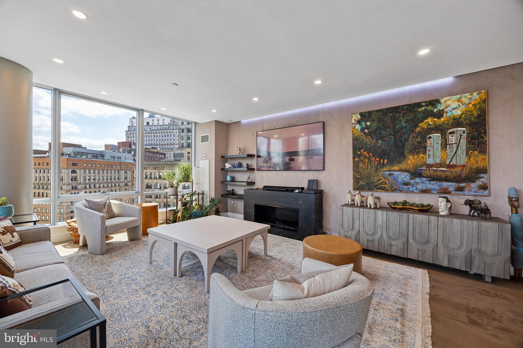 1414 S PENN SQUARE 00 22B