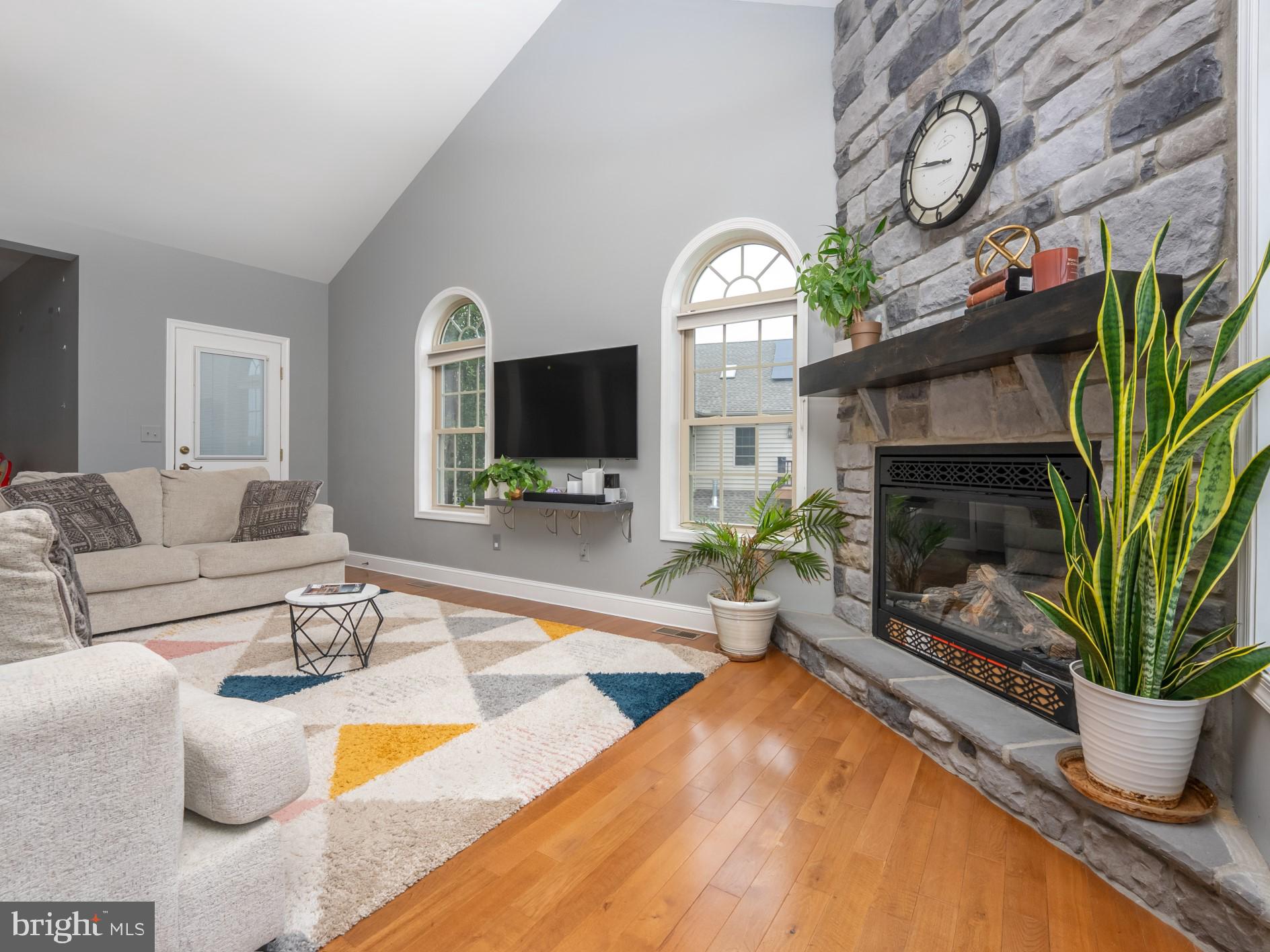 MAJESTIC RIDGE - Residential