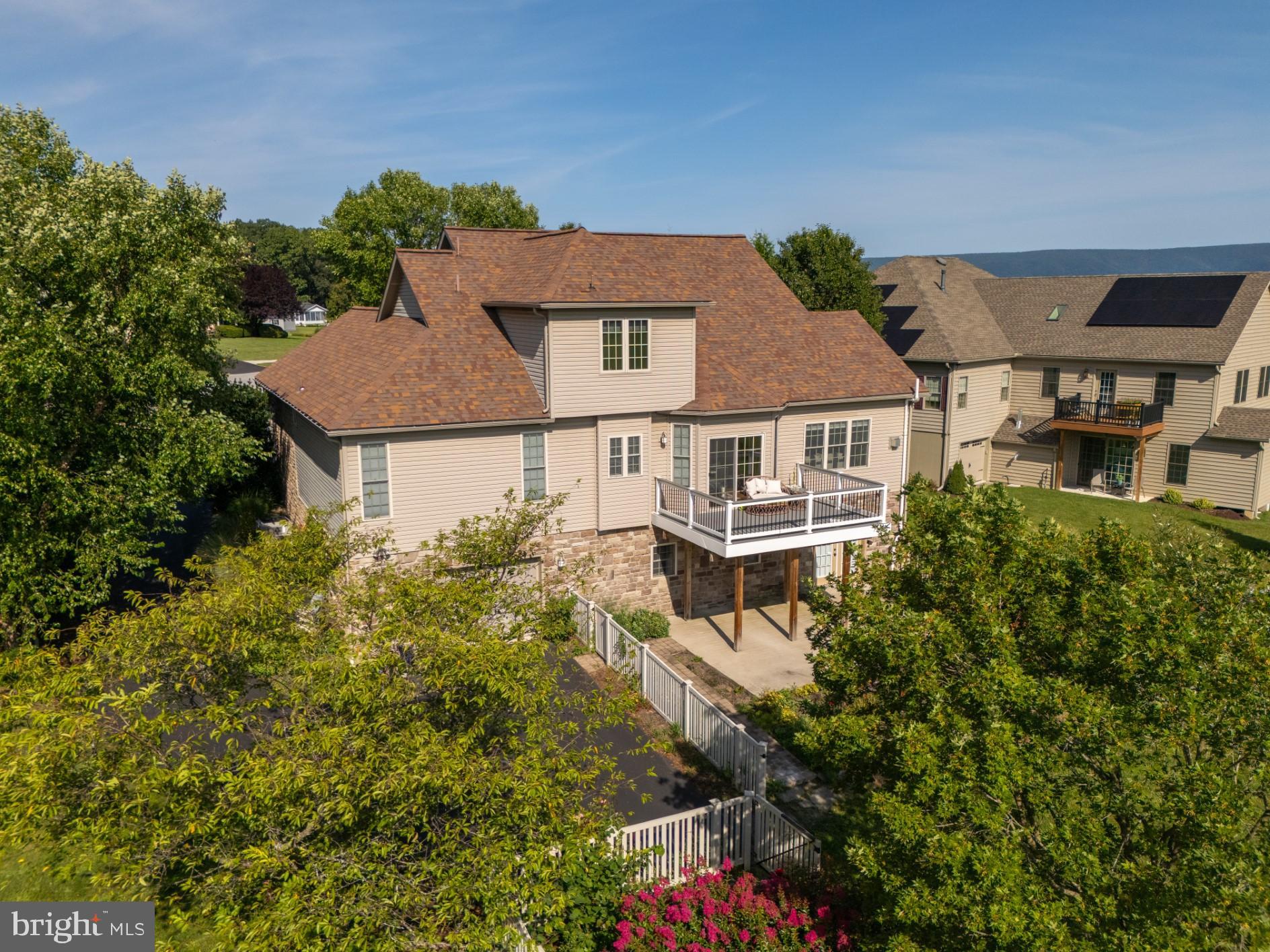 MAJESTIC RIDGE - Residential