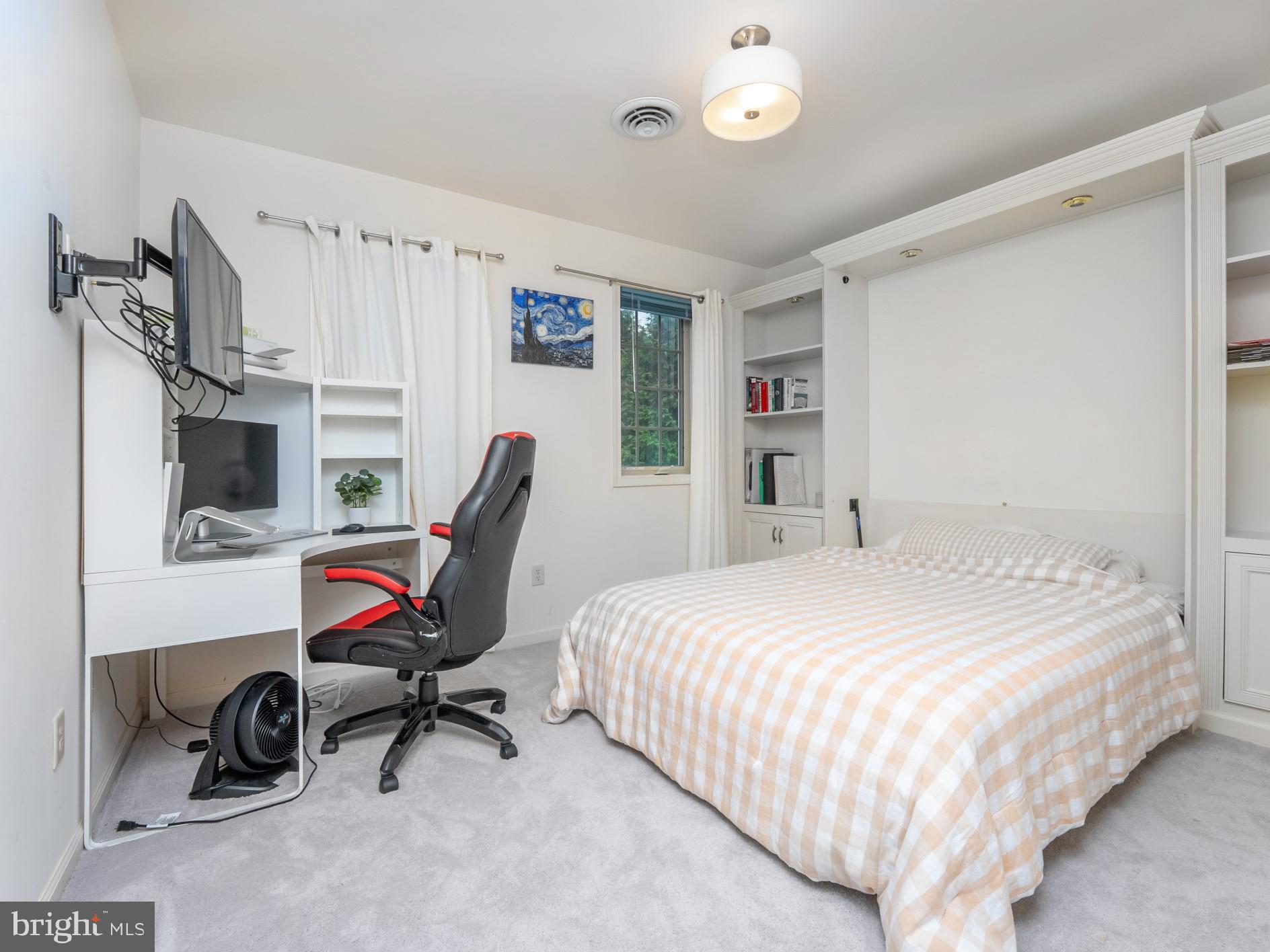 MAJESTIC RIDGE - Residential