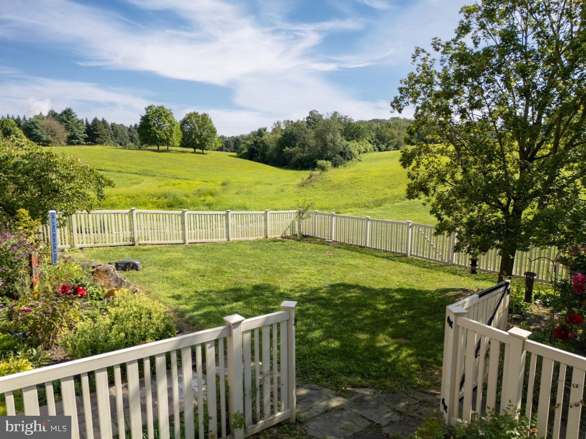 MAJESTIC RIDGE - Residential