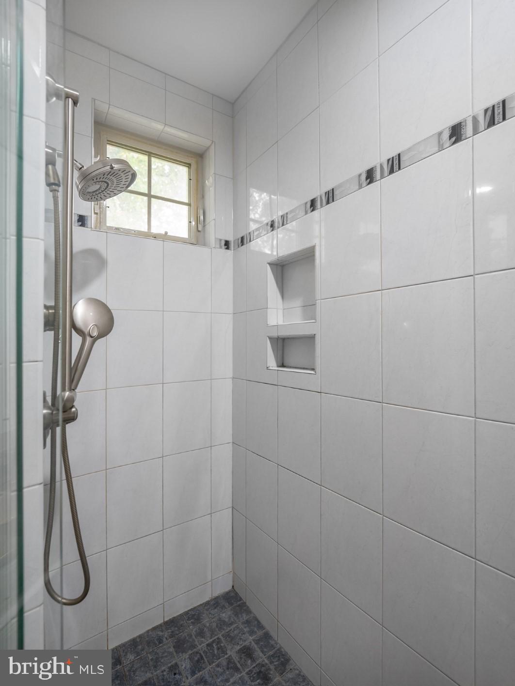 MAJESTIC RIDGE - Residential