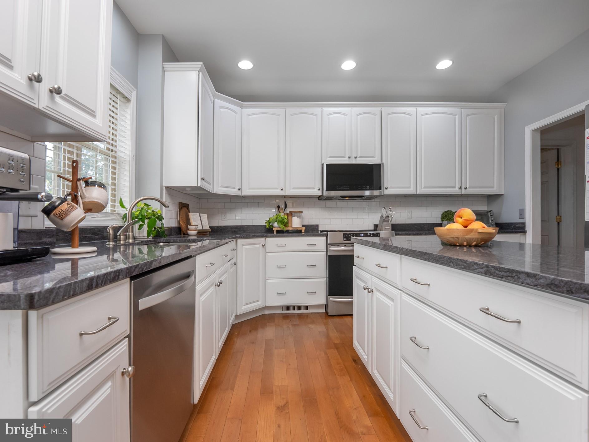 MAJESTIC RIDGE - Residential