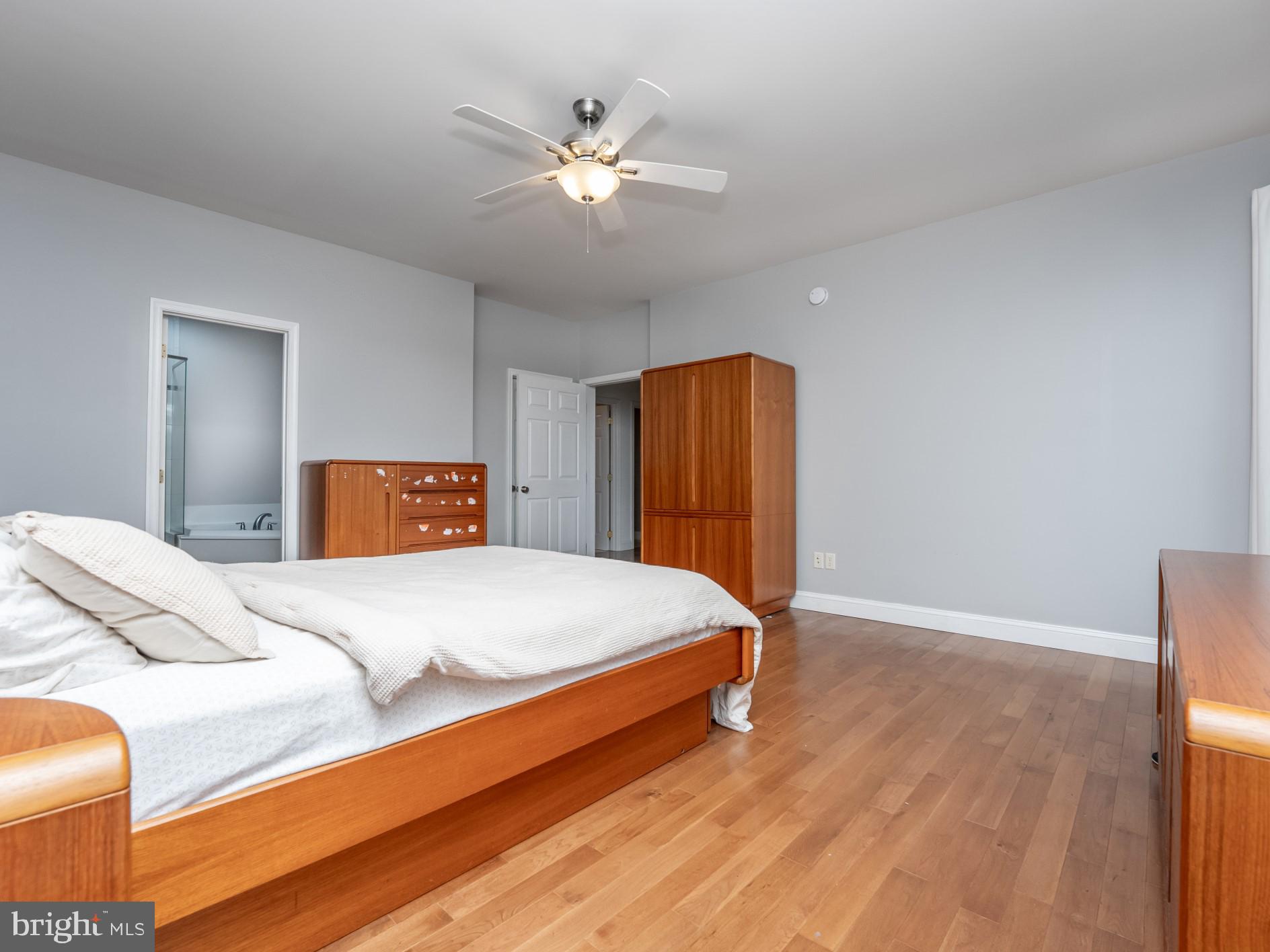 MAJESTIC RIDGE - Residential