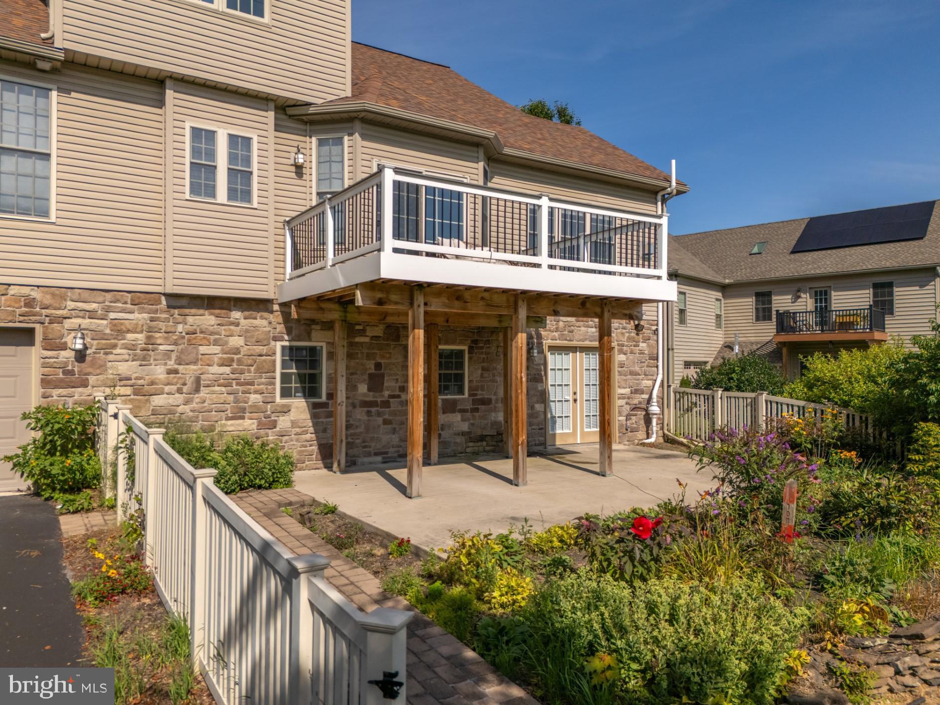 MAJESTIC RIDGE - Residential