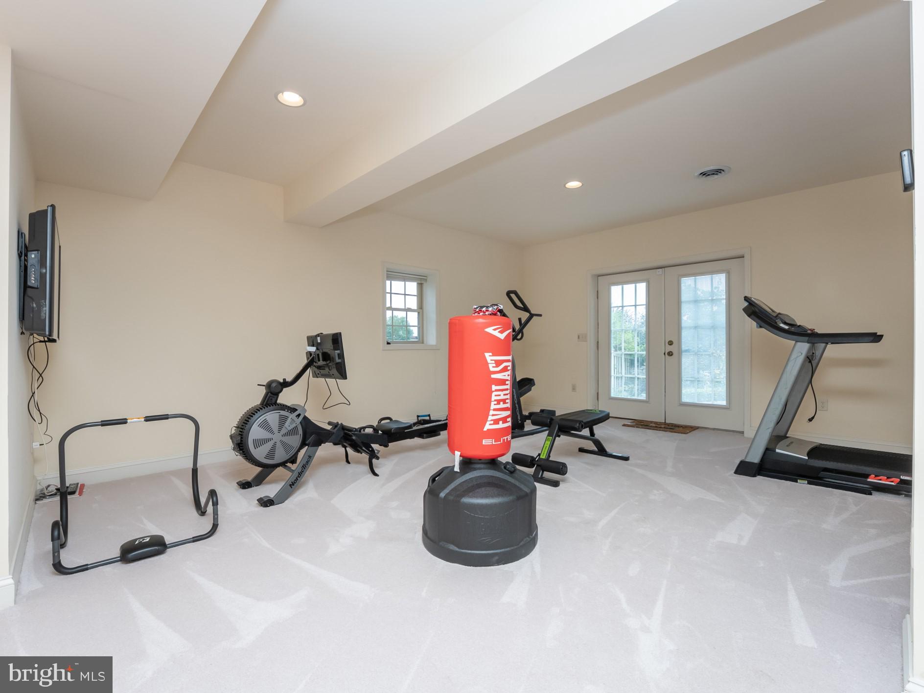 MAJESTIC RIDGE - Residential