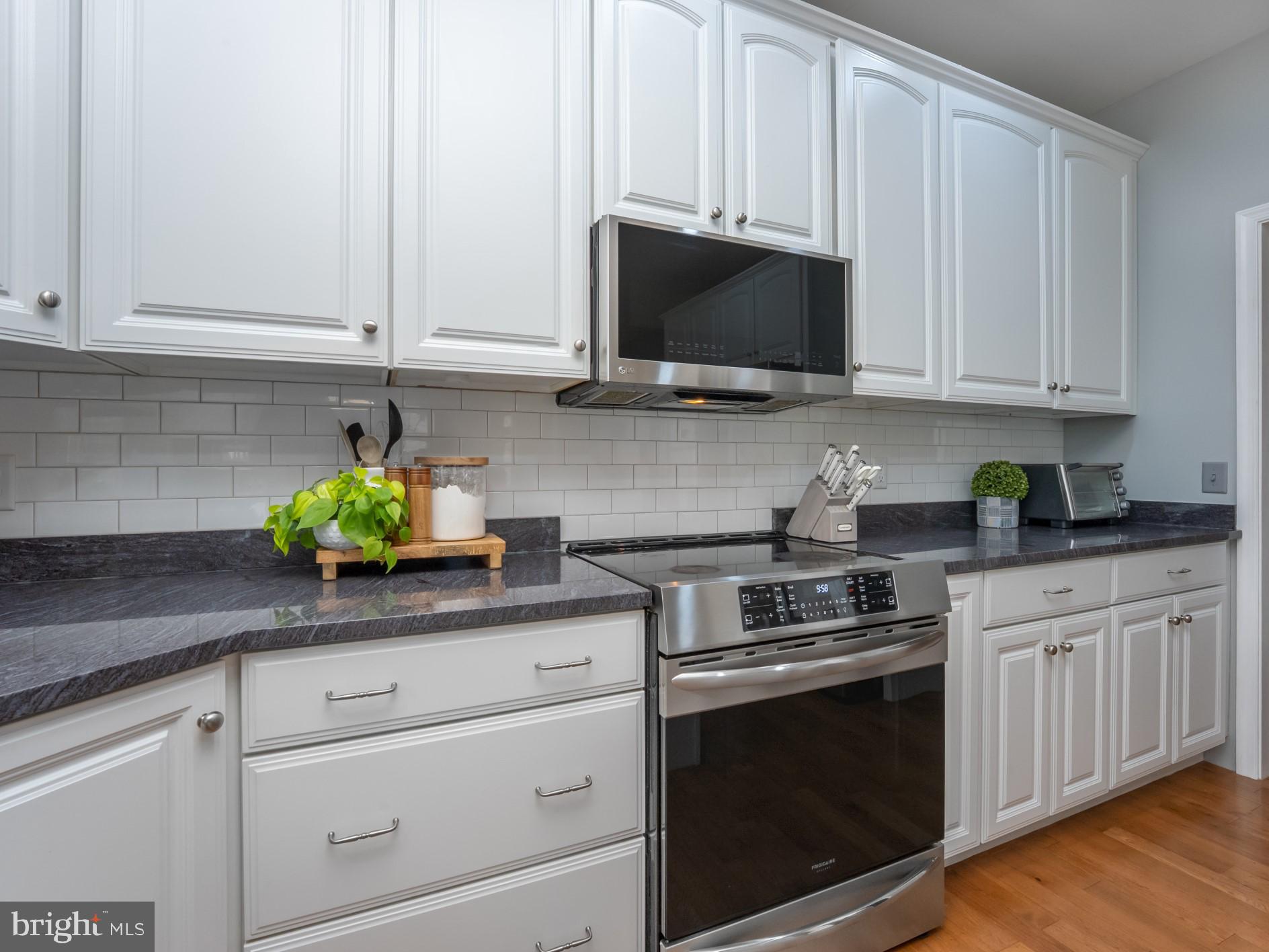 MAJESTIC RIDGE - Residential