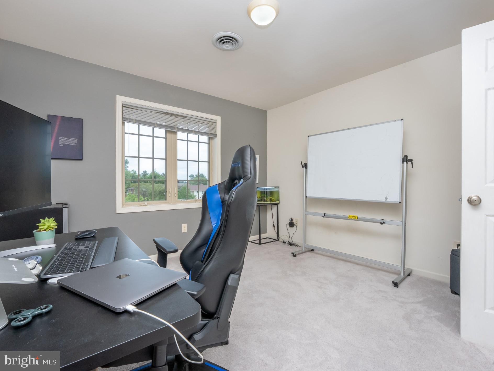 MAJESTIC RIDGE - Residential