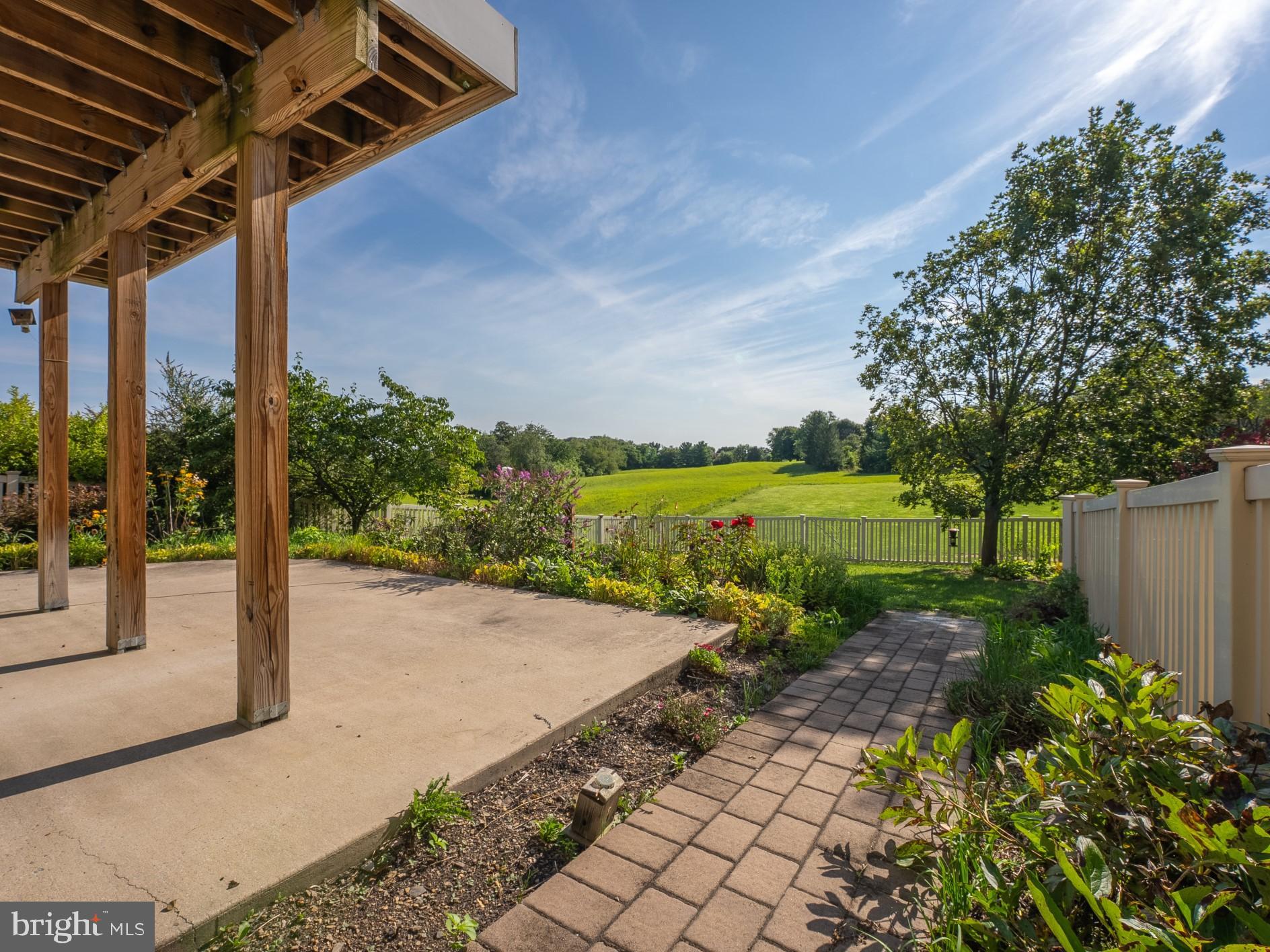 MAJESTIC RIDGE - Residential