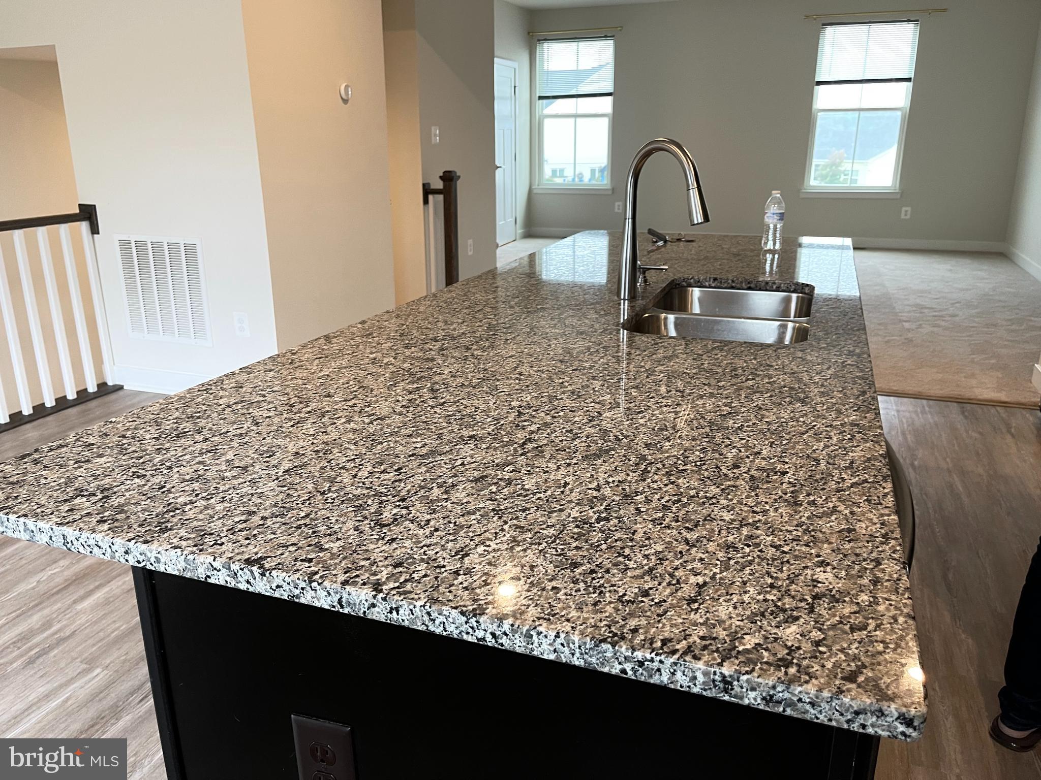 LAKE FREDERICK - Residential Lease