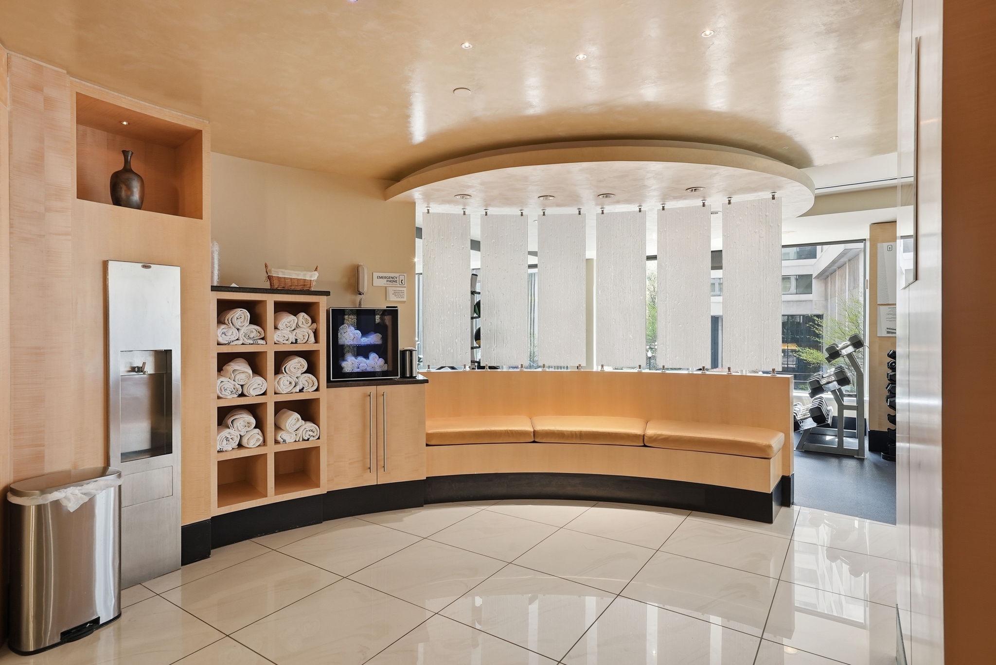 THE WATERVIEW - Residential