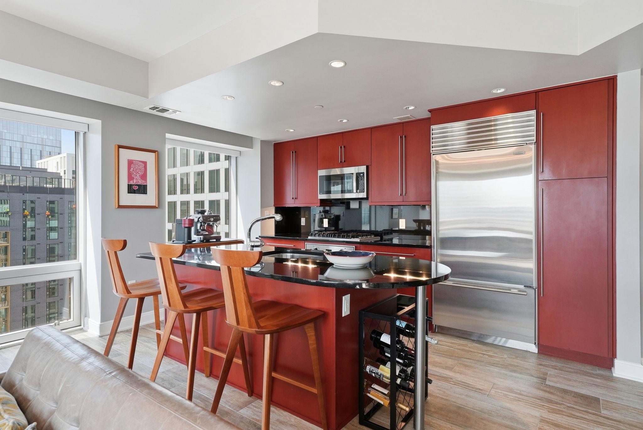 THE WATERVIEW - Residential