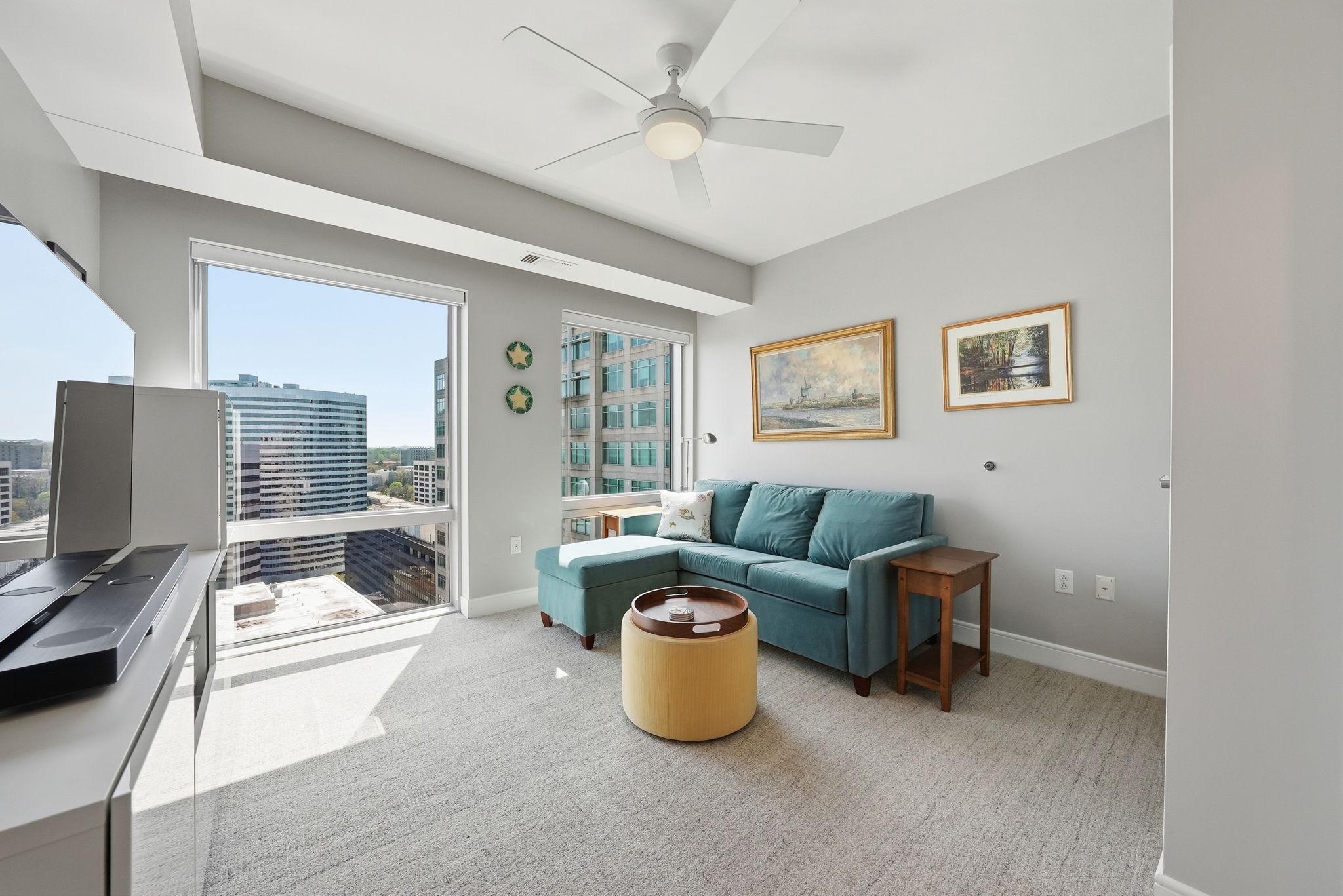 THE WATERVIEW - Residential