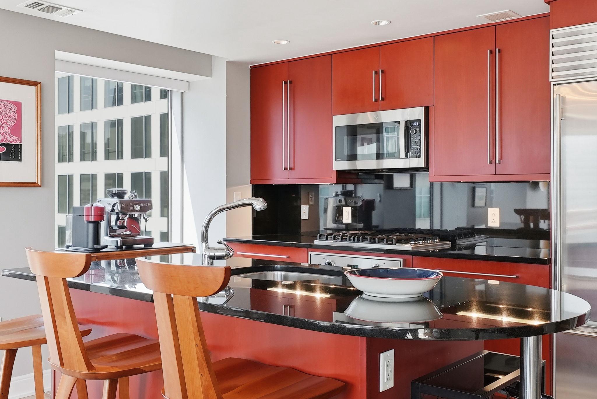 THE WATERVIEW - Residential