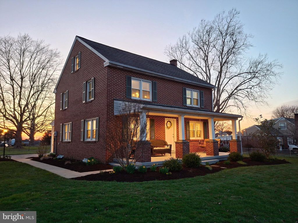 Photo of 5 Plank Avenue, WILLOW STREET, PA 17584 (MLS # PALA2071200)