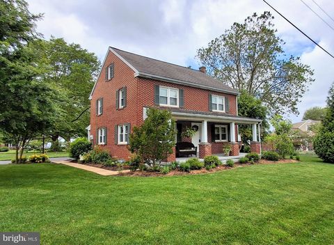 Photo of 5 Plank Avenue, WILLOW STREET, PA 17584 (MLS # PALA2071200)