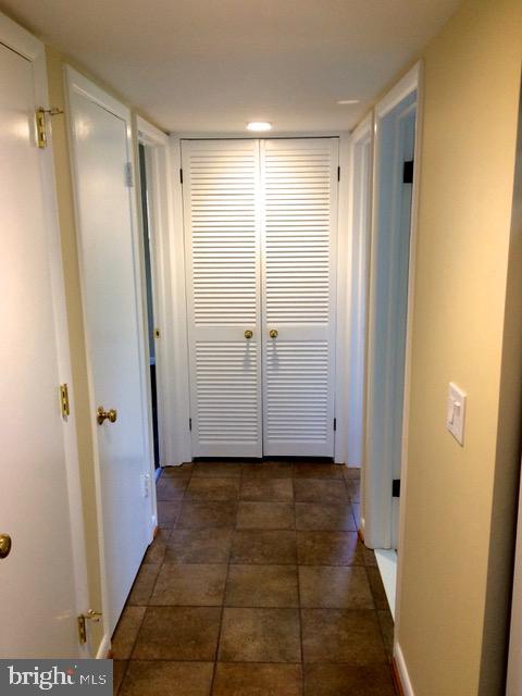 TWINBROOK - Residential Lease