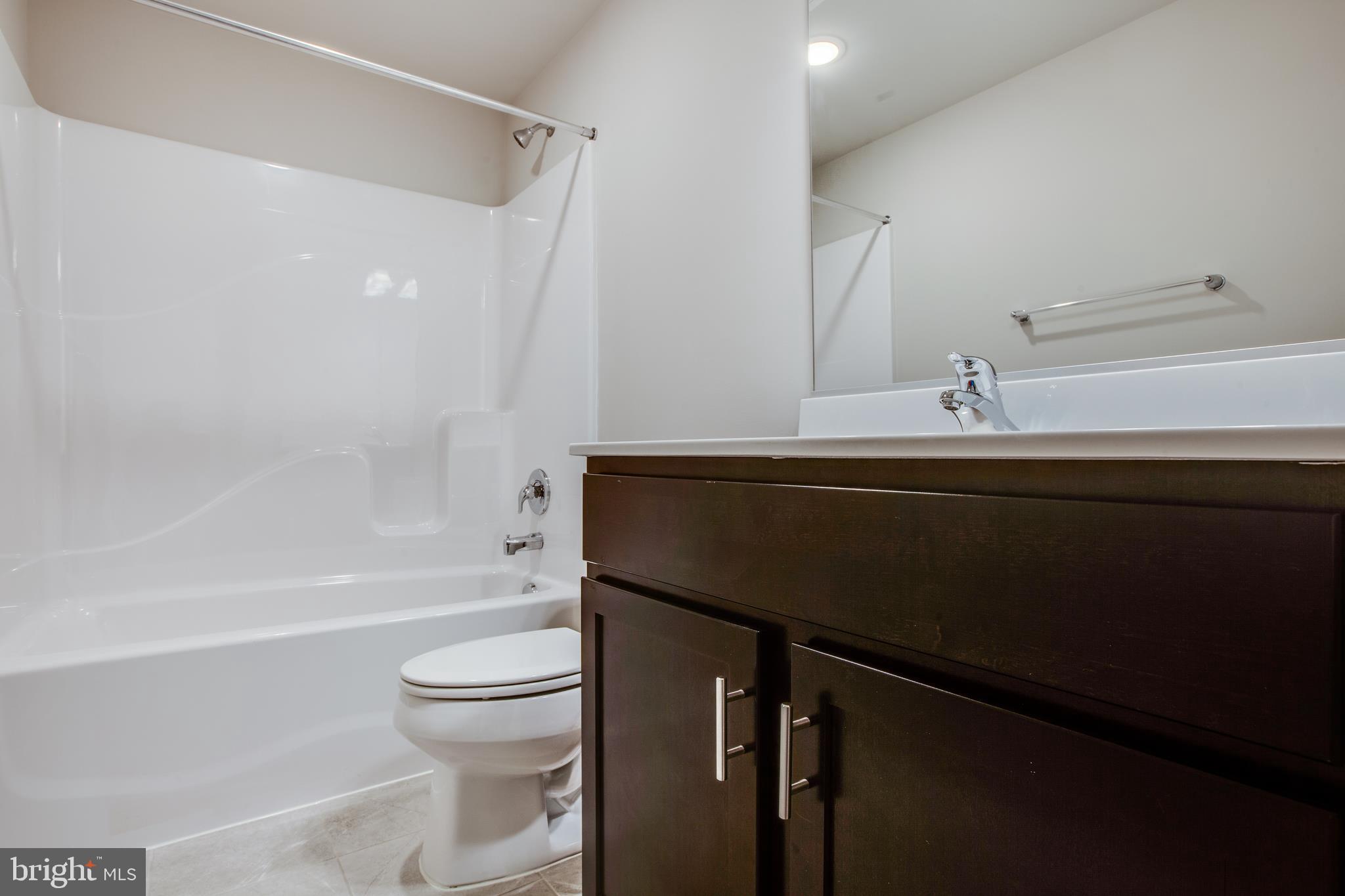 HEATHER HILLS - Residential Lease