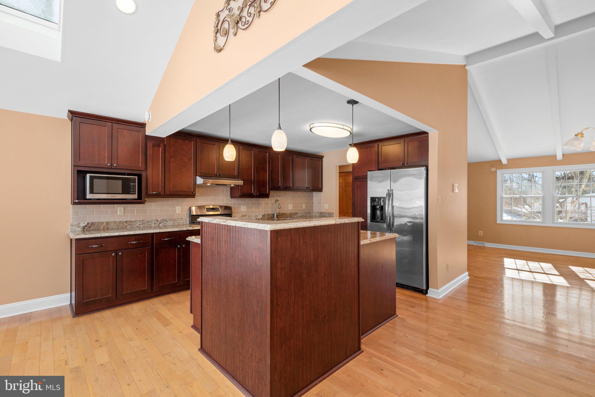 VILLAGE OF LONG REACH - Residential