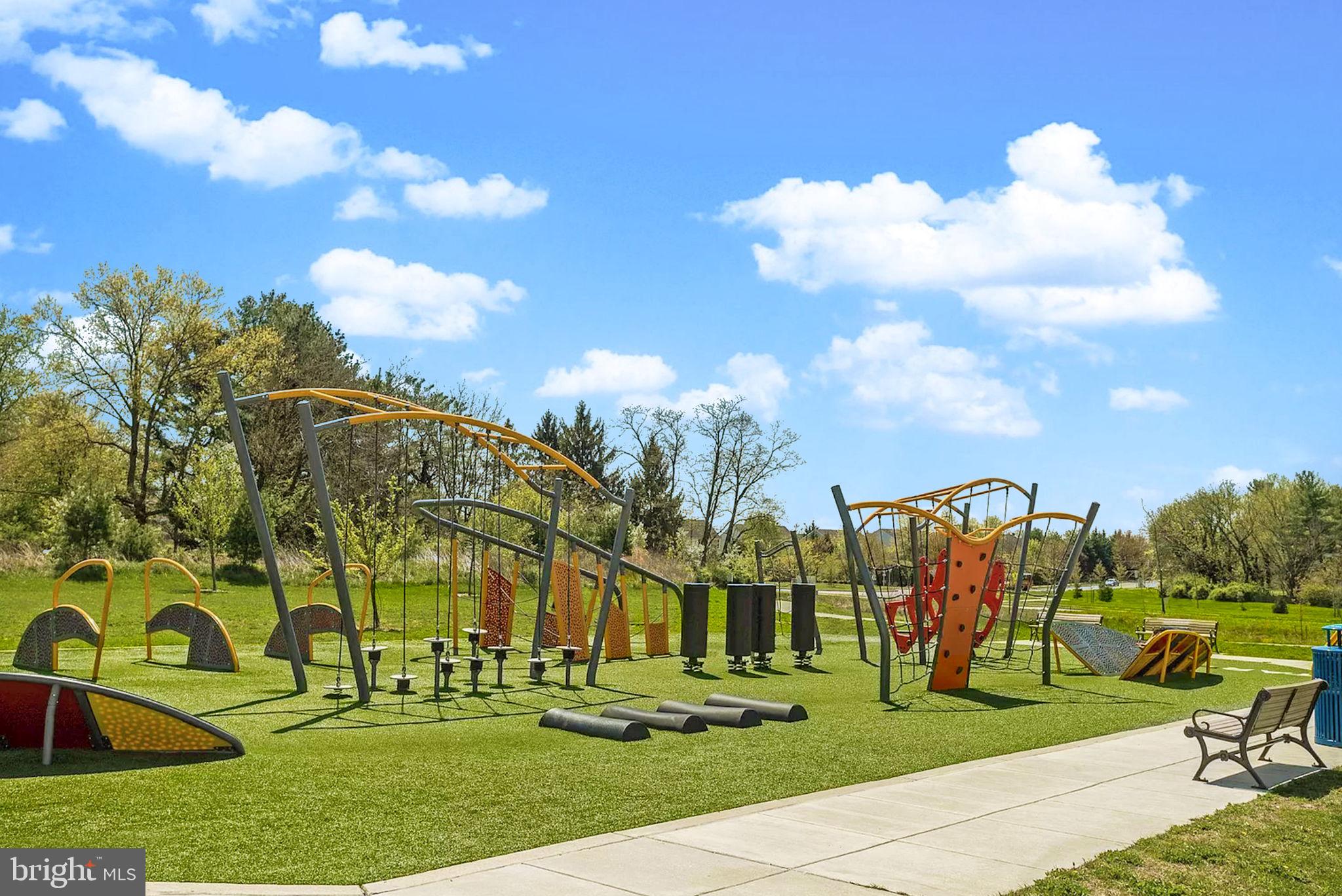 VILLAGE OF LONG REACH - Residential