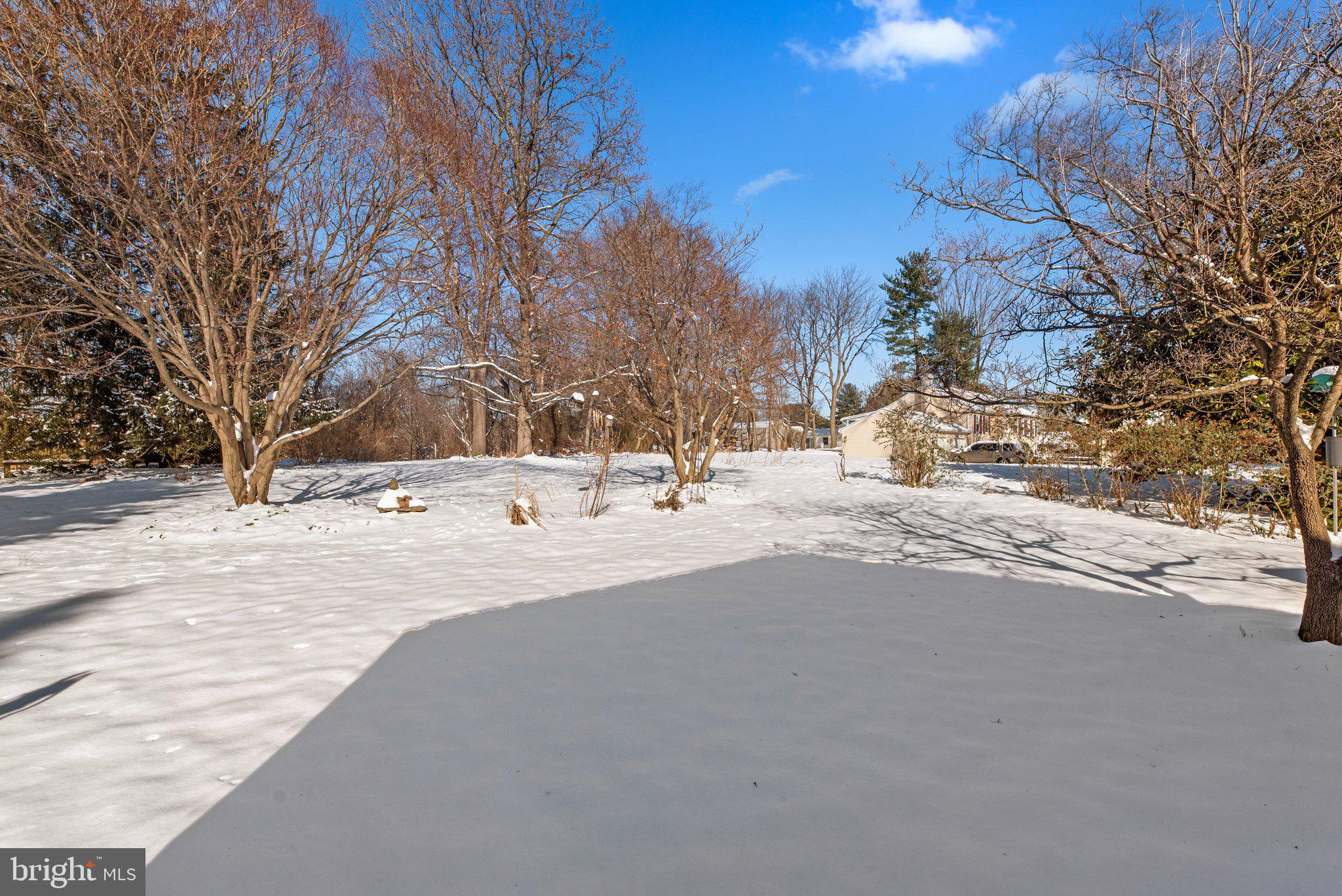 VILLAGE OF LONG REACH - Residential