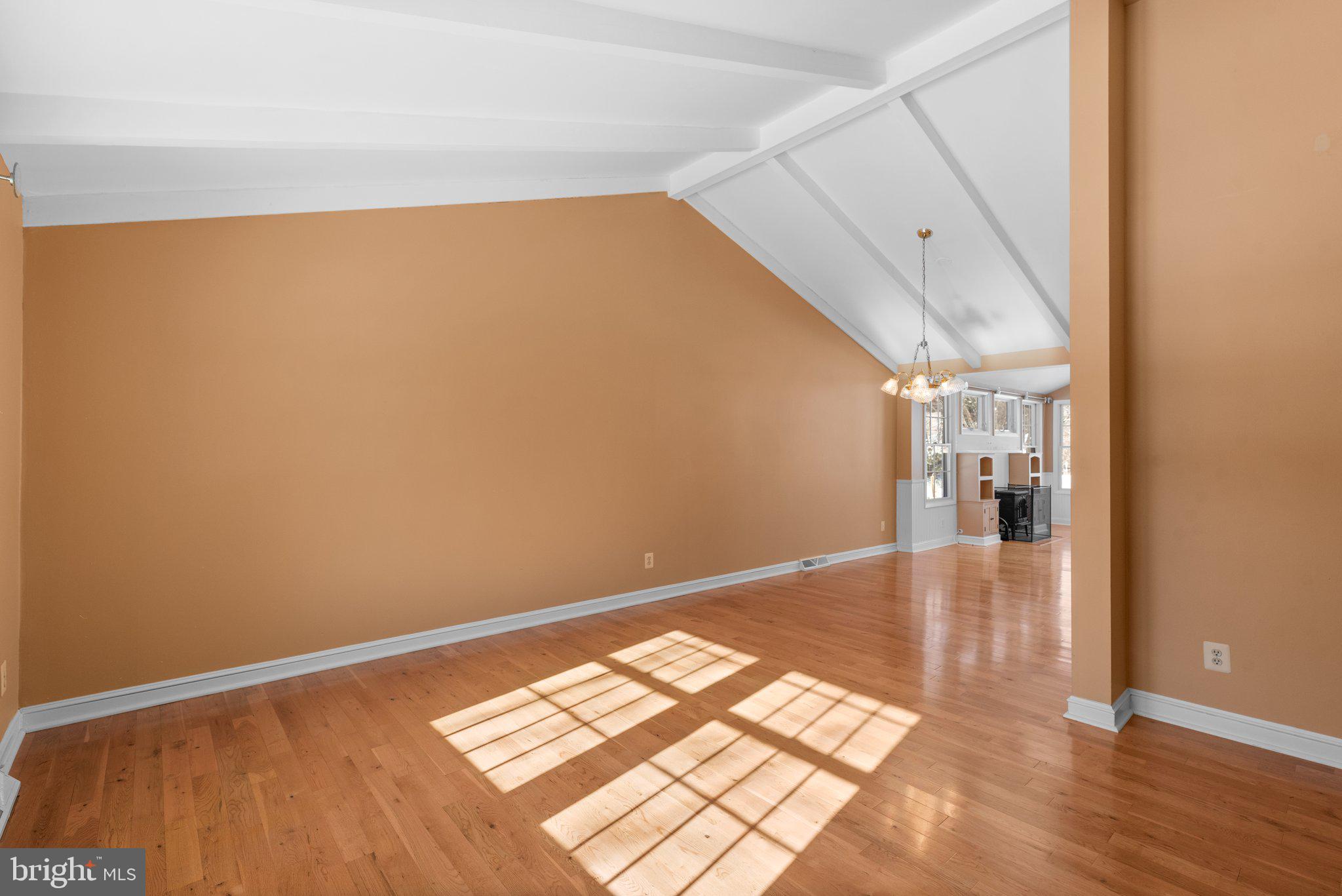 VILLAGE OF LONG REACH - Residential