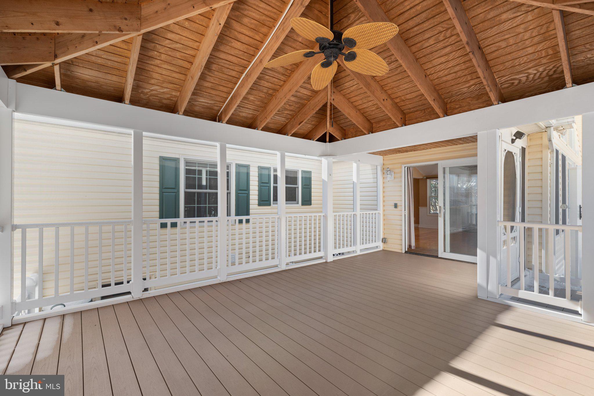 VILLAGE OF LONG REACH - Residential