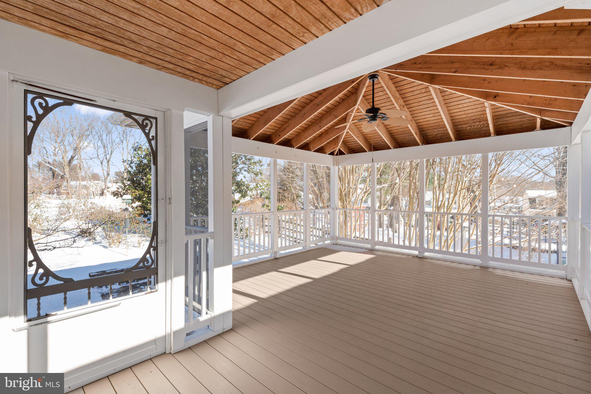 VILLAGE OF LONG REACH - Residential