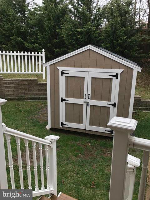 GEORGE HELFRICH - Residential Lease