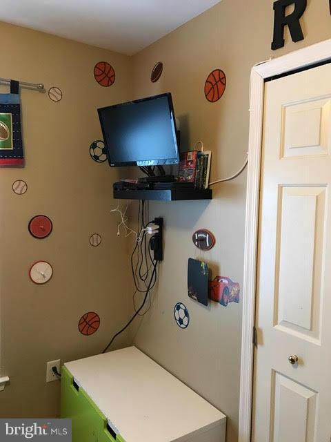 GEORGE HELFRICH - Residential Lease