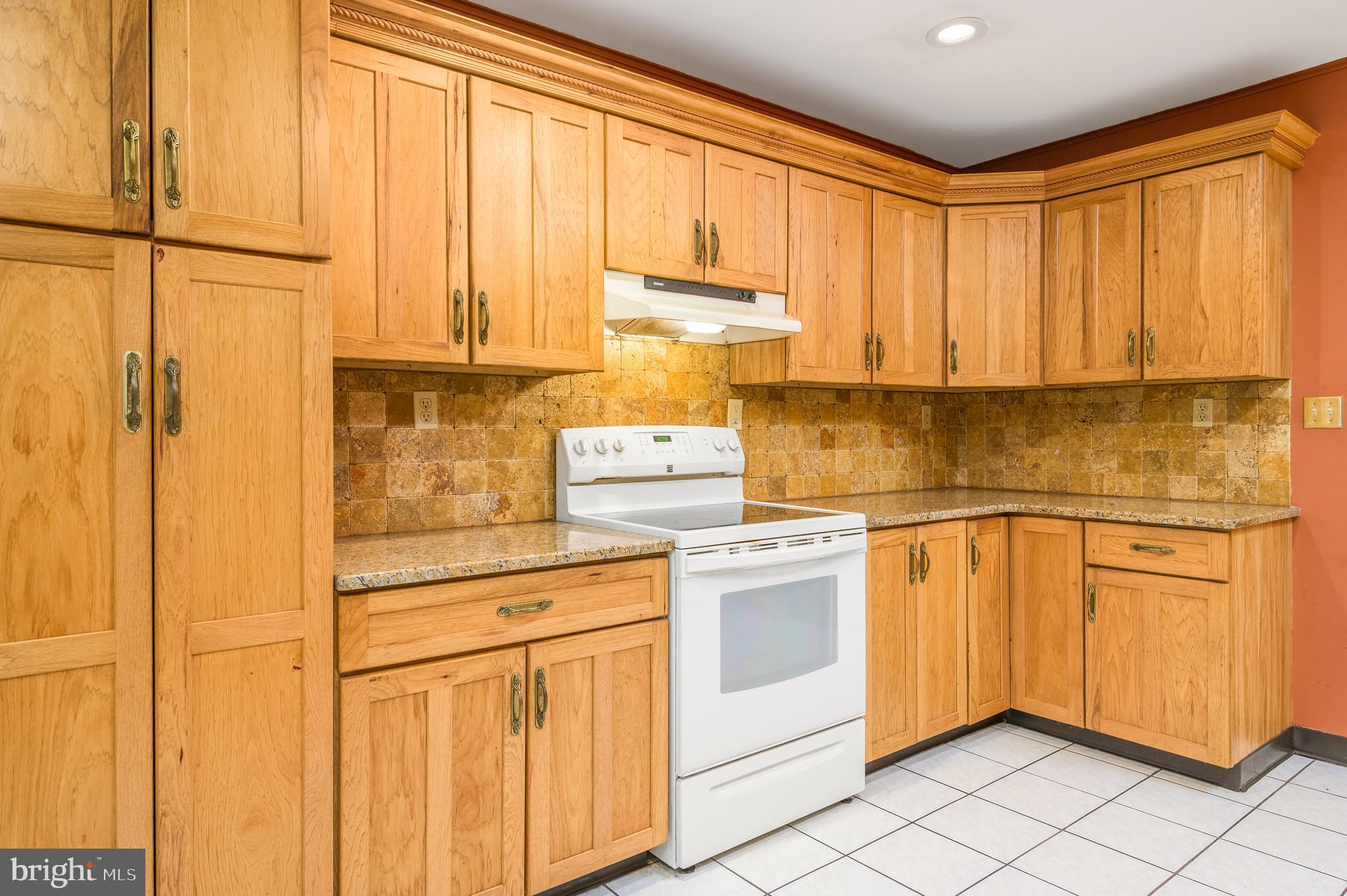 EAGLES LANDING - Residential