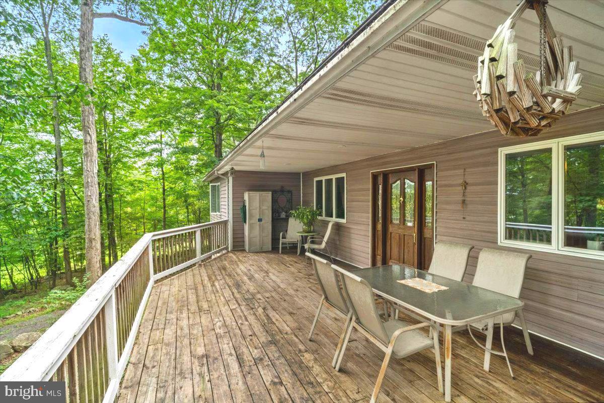 EAGLES LANDING - Residential