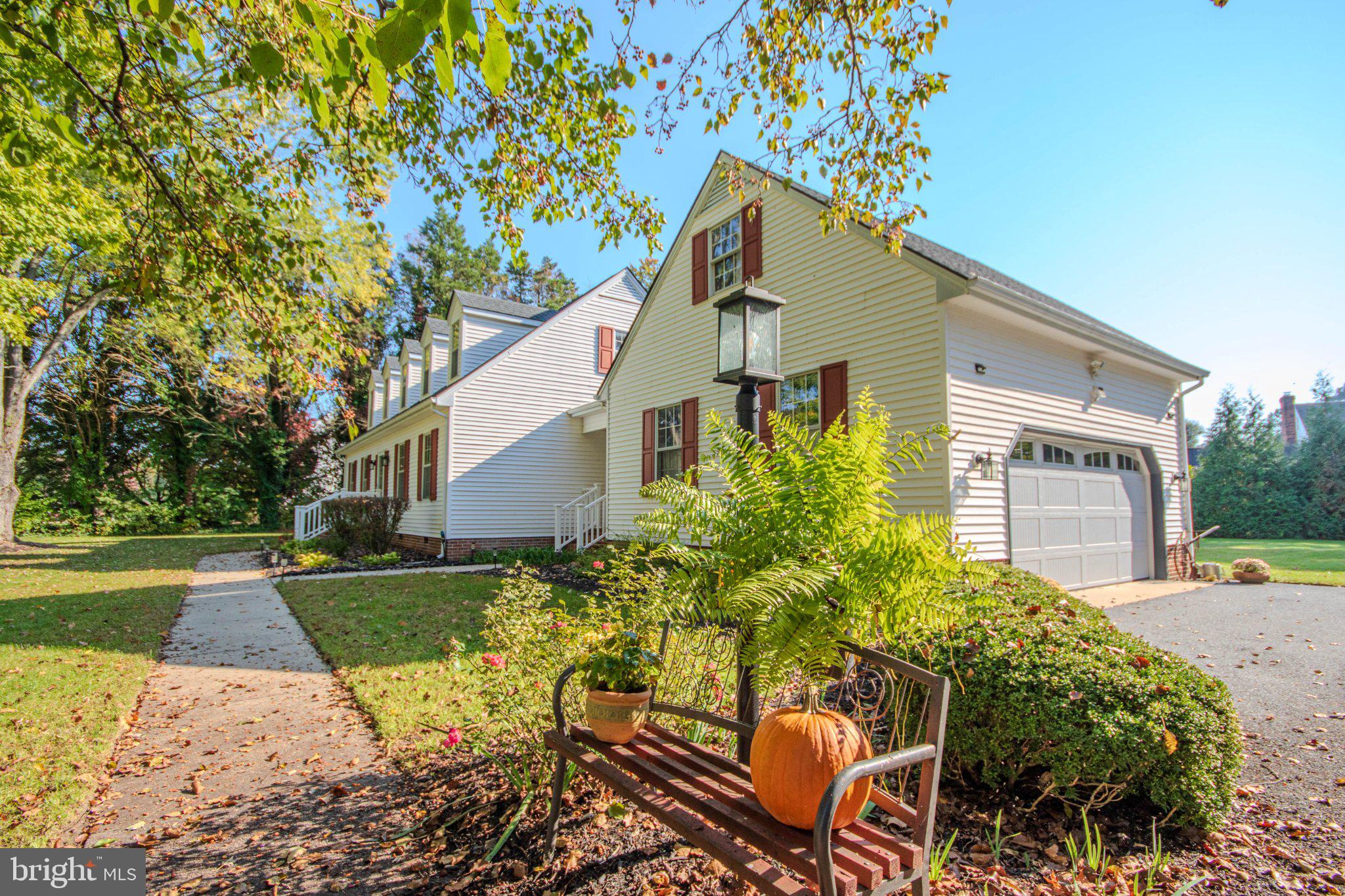 4427 STURBRIDGE DRIVE