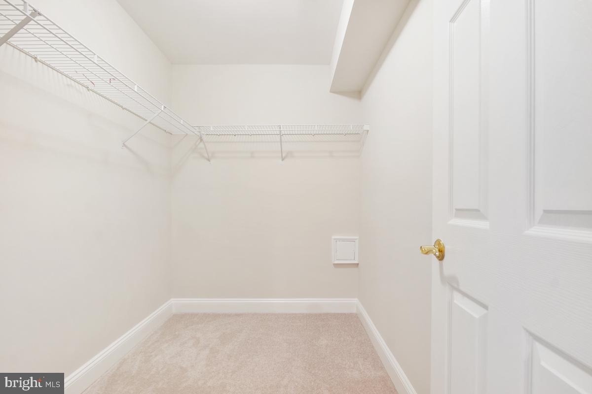 PT ROCKVILLE OUT RES 3 - Residential