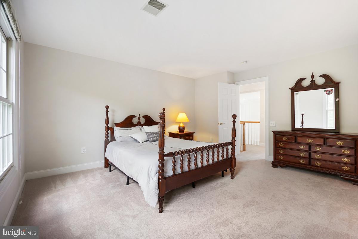 PT ROCKVILLE OUT RES 3 - Residential