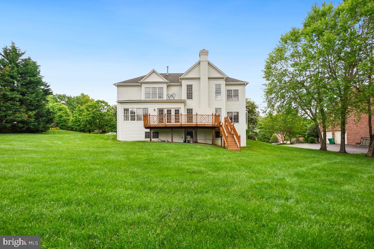 PT ROCKVILLE OUT RES 3 - Residential