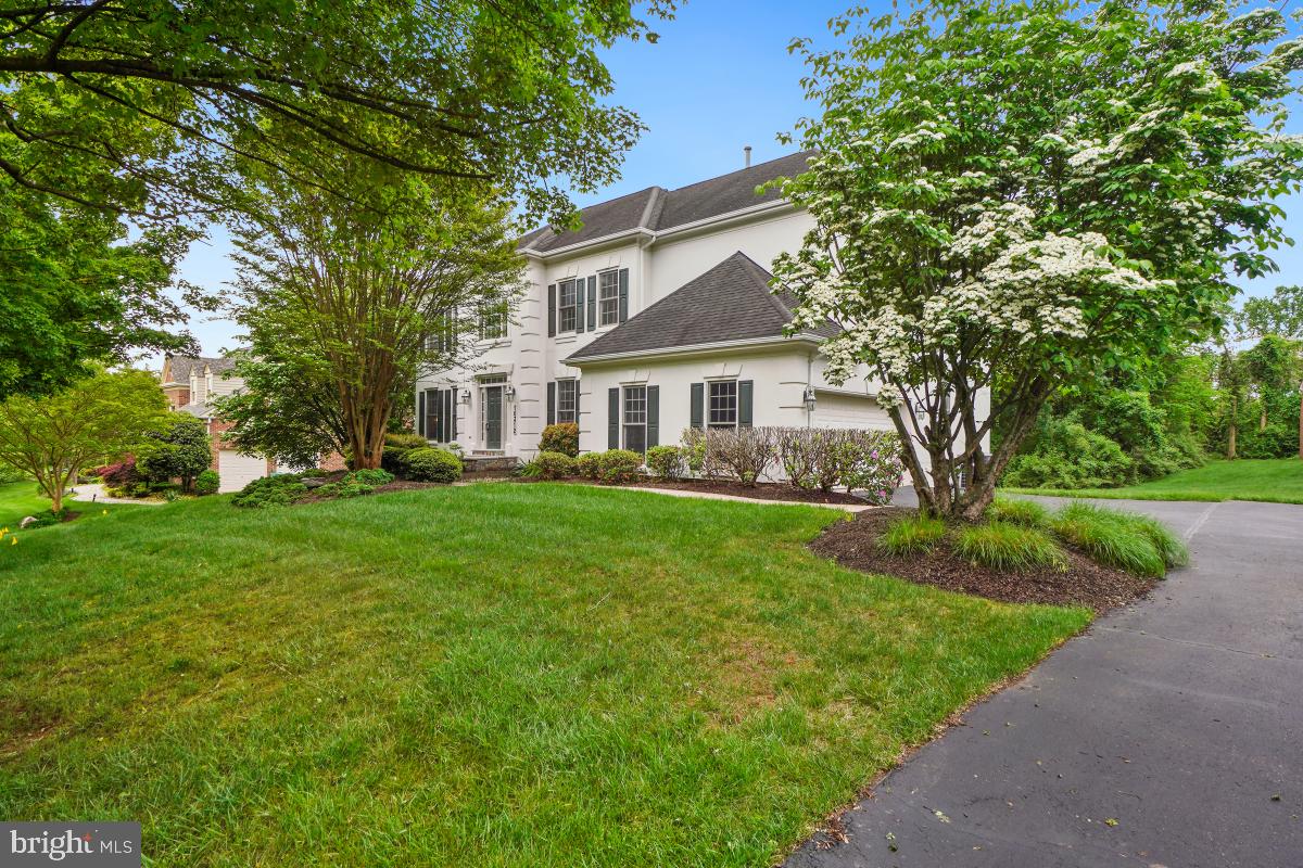 PT ROCKVILLE OUT RES 3 - Residential