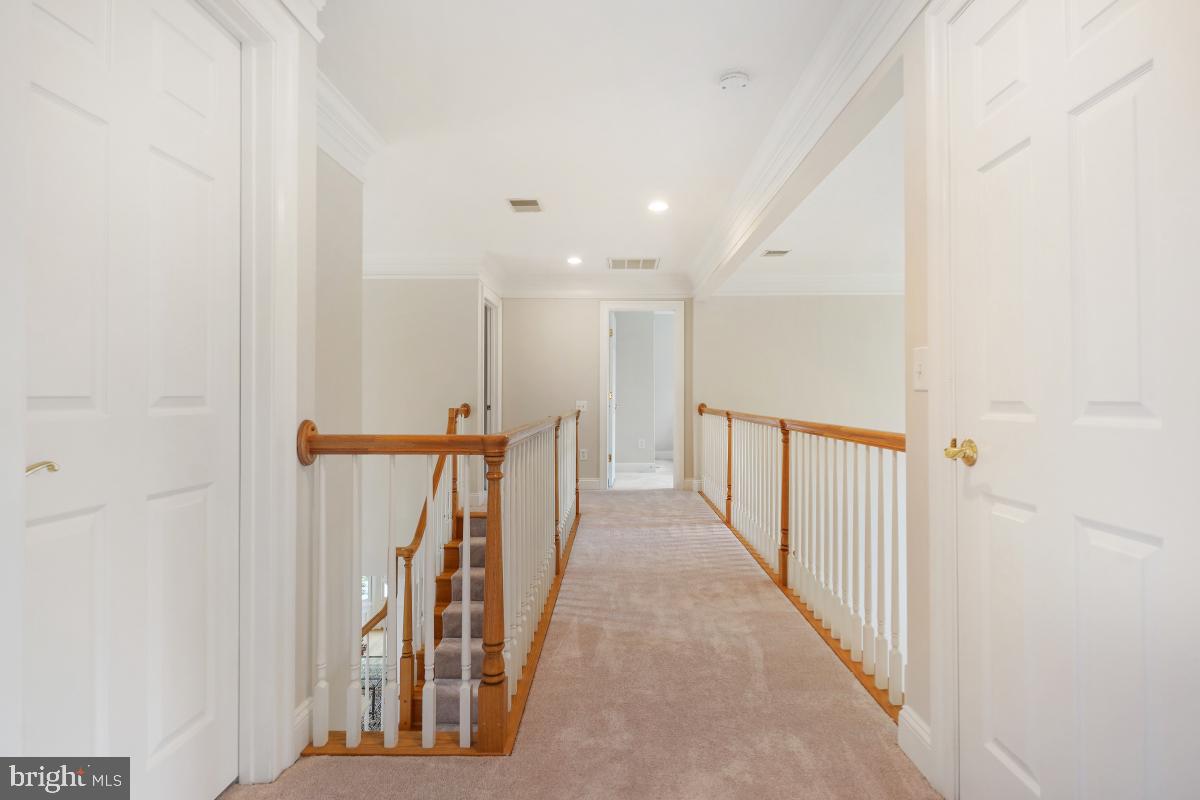 PT ROCKVILLE OUT RES 3 - Residential