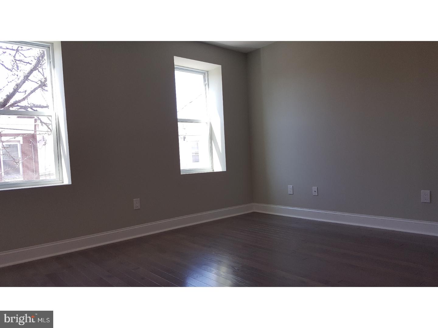 POINT BREEZE - Residential