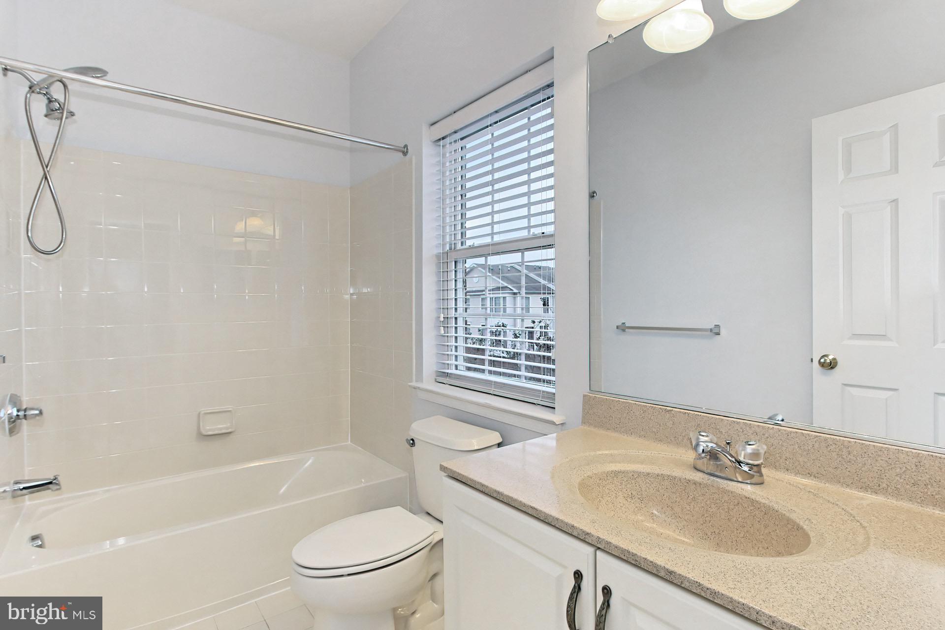 SOUTH RIDING - Residential Lease