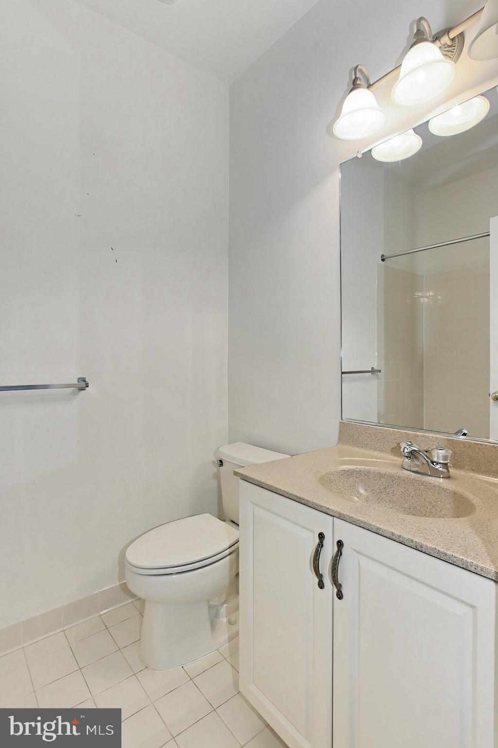 SOUTH RIDING - Residential Lease